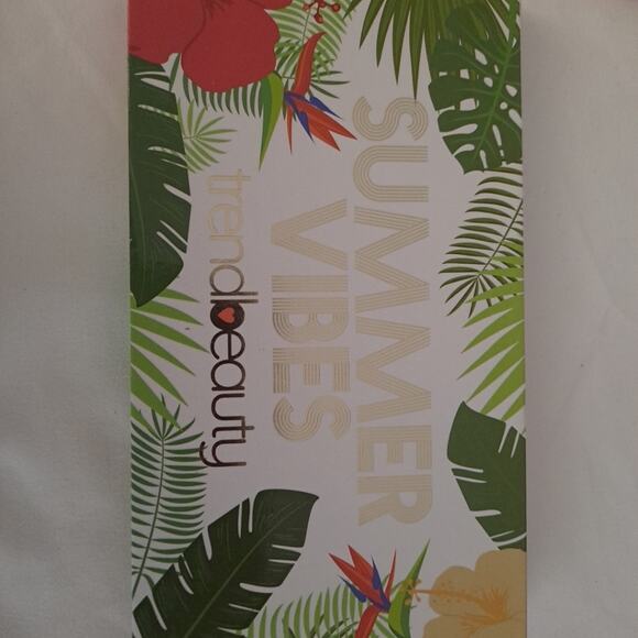 Summer Vibes Eyeshadow Palette with Mirror New - Picture 4 of 7